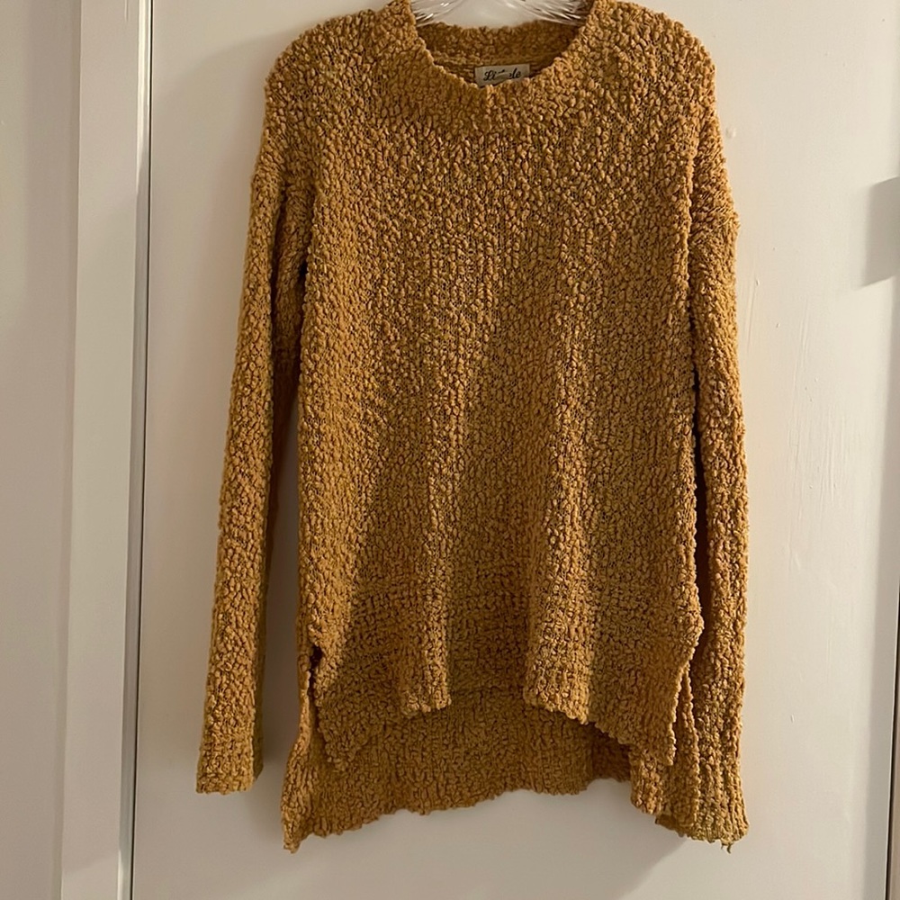 Mustard yellow sweater
